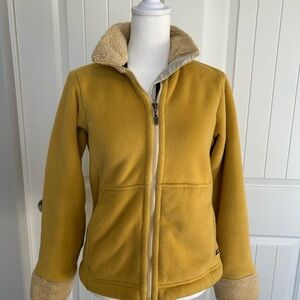 EUC Patagonia Windzone jacket XS in golden yellow